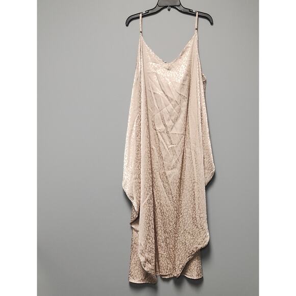 Gee Gee Satin Maxi Dress Women's 3x NWOT Gold Bat Wings, Pockets, Adj Straps - Picture 2 of 8